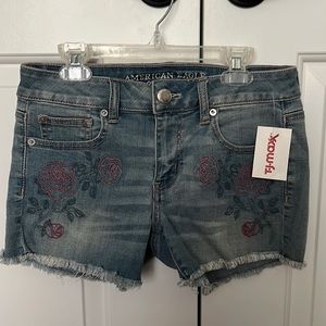 Brand- American Eagle; Size- 4; Color-blue, pink